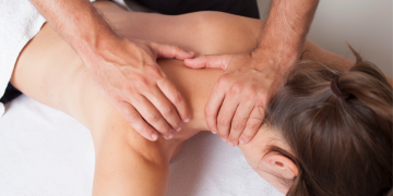 Massage at Claygate Clinic