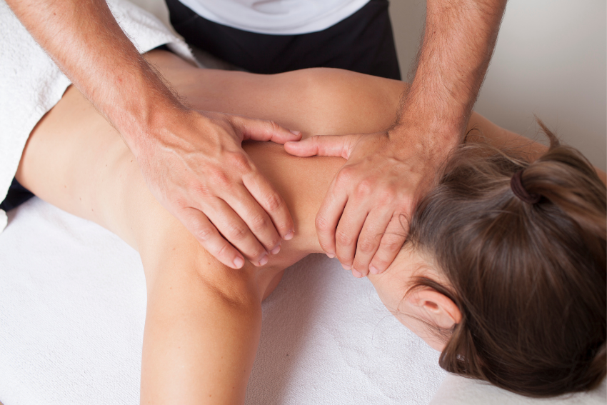 Massage at Claygate Clinic